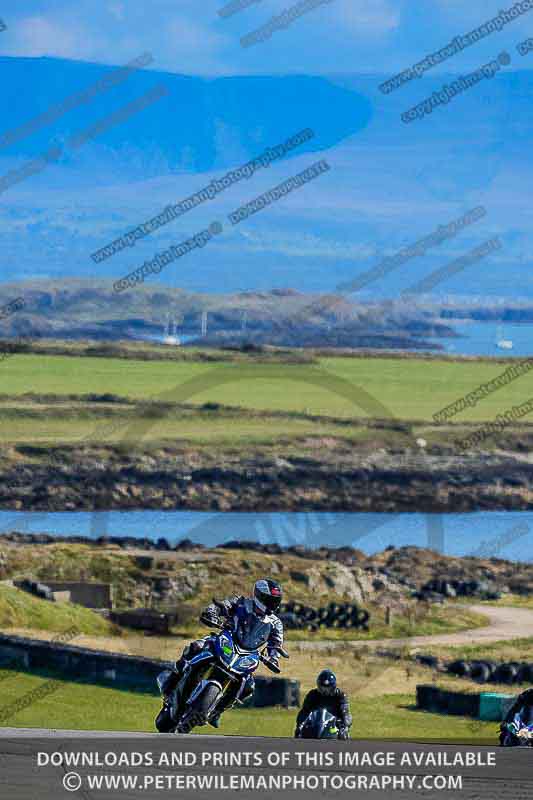 anglesey no limits trackday;anglesey photographs;anglesey trackday photographs;enduro digital images;event digital images;eventdigitalimages;no limits trackdays;peter wileman photography;racing digital images;trac mon;trackday digital images;trackday photos;ty croes